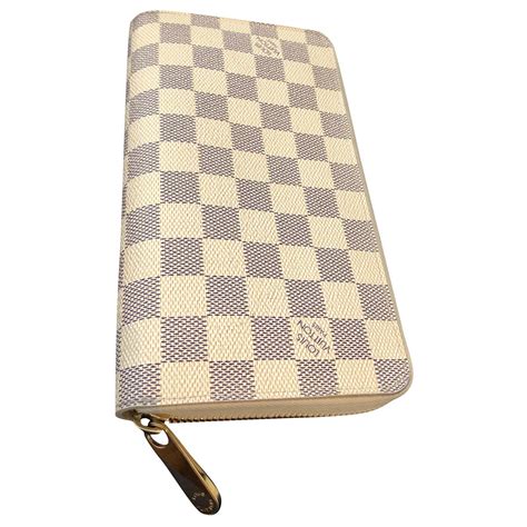 louis vuitton beige wallet|Louis Vuitton wallet zipper.